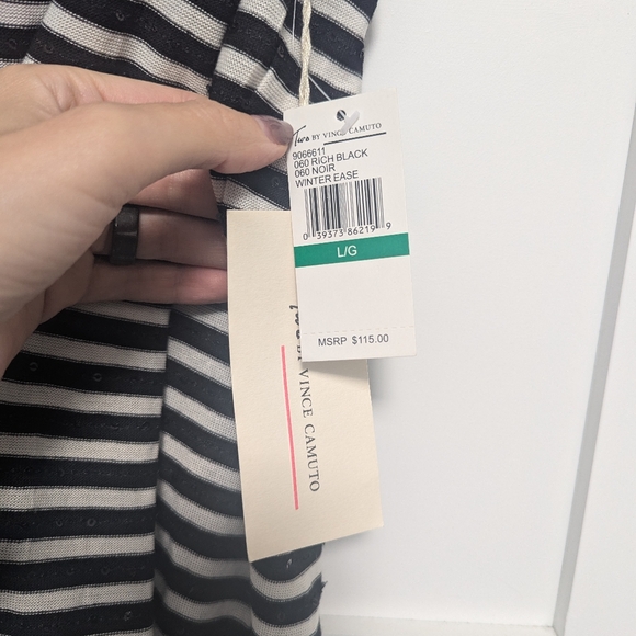 Two By Vince Camuto Sequined Top Black Combo Top - Picture 5 of 9